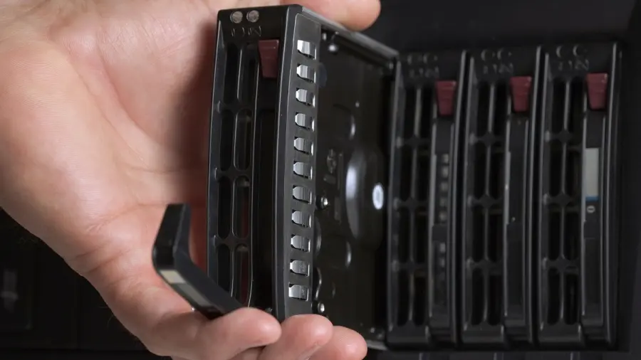 Come funziona il recupero dati RAID? Cosa aspettarsi dal processo di ripristino dati